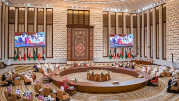 رئيس منظمة فكر يشيد بتأكيد قمة المنامة على دعمَ السلام والحلول الصحيحة في اليمن