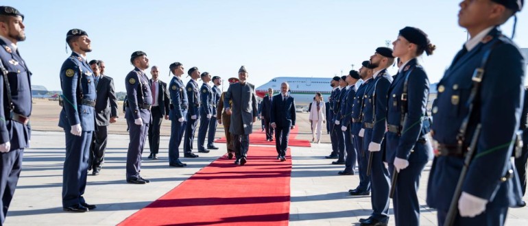 سلطان عُمان يبدأ زيارة دولة إلى إسبانيا لتعزيز العلاقات الثنائية